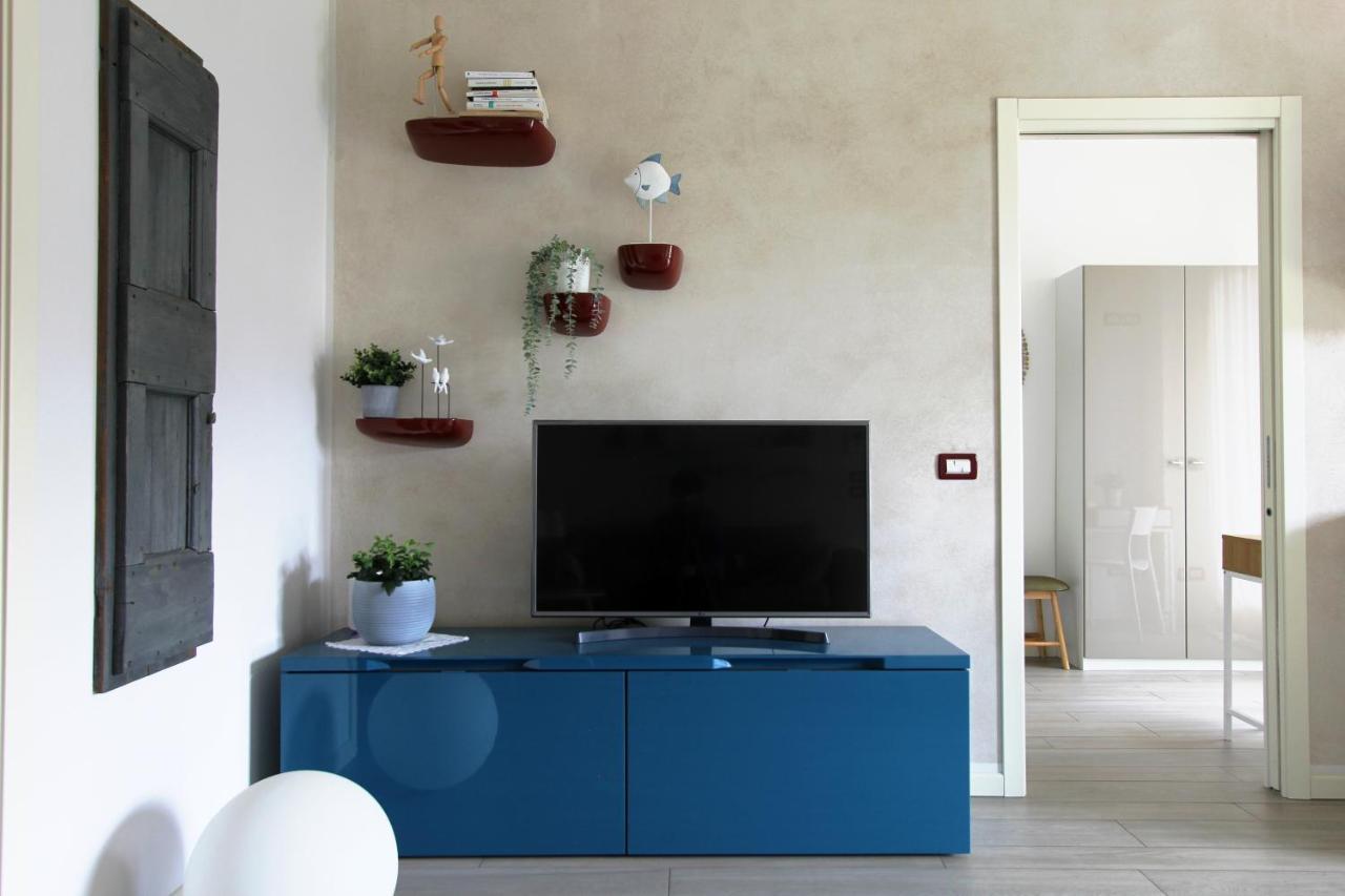La Casa Di Cele Apartment Desenzano del Garda Bagian luar foto
