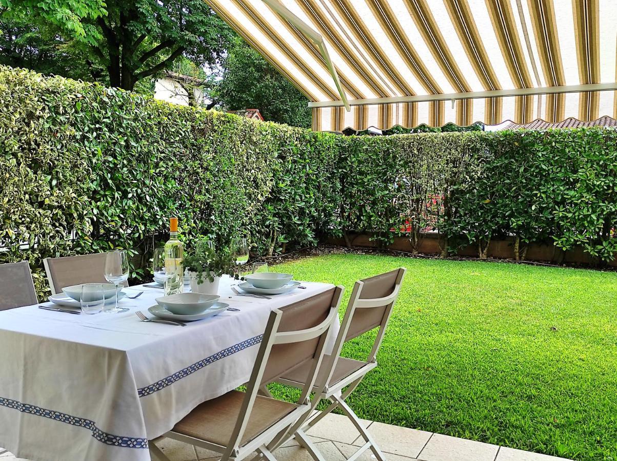 La Casa Di Cele Apartment Desenzano del Garda Bagian luar foto